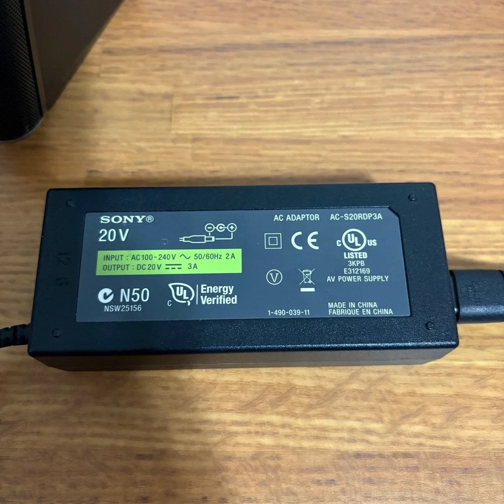 Sony Personal Audio Docking‎ System RDP-X200iP Bluetooth 30-Pin Speaker Black